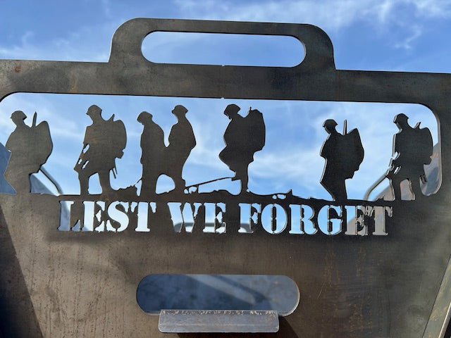 Inferno Fire pit with Design - Lest We Forget - Soldiers